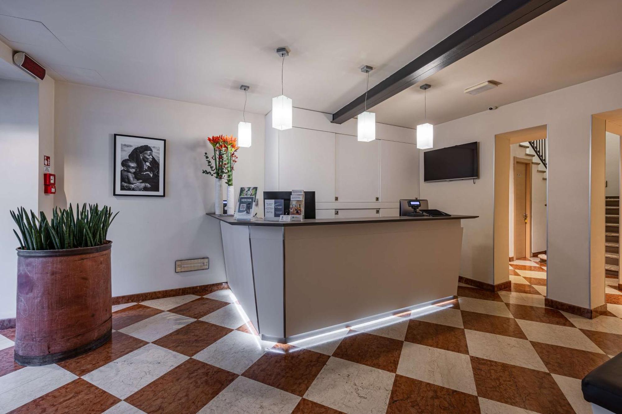 Best Western Hotel Armando Verona Exterior photo